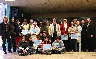 Les laur�ats. Au centre Monsieur Thibaux, pr�sident du jury.